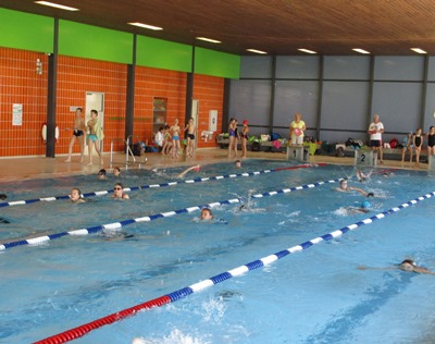 Kreis Schwimmwettbewerb 3. Klassen in Höchstädt 1 Mai 18